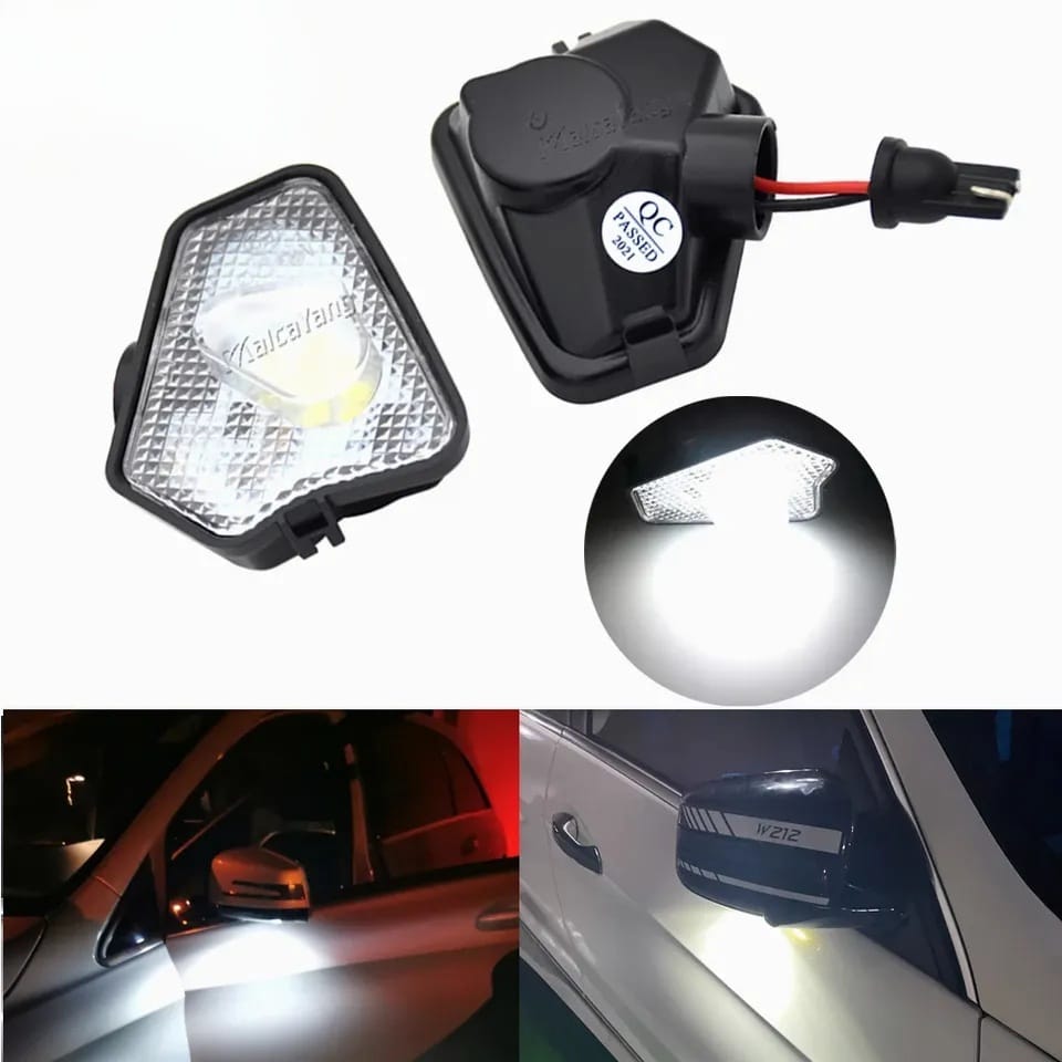 Mercedes luz Led blanca retrovisor cortesia