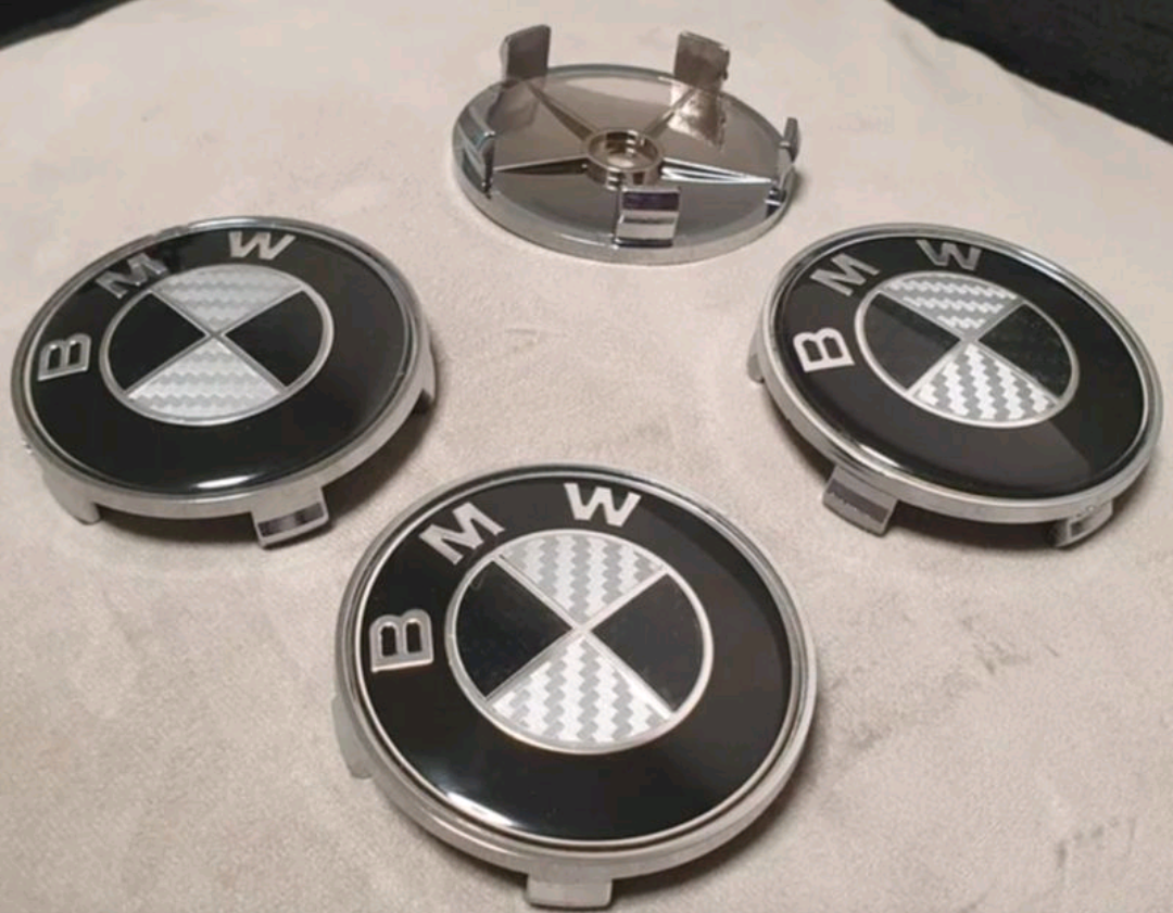 BMW 4 tapas buje 68mm carbono